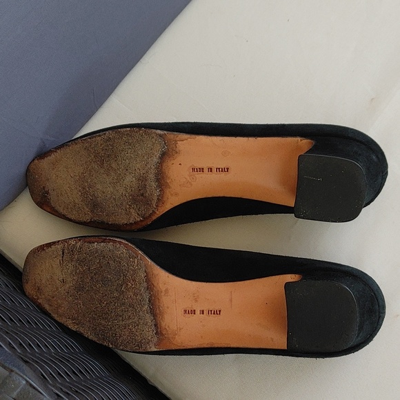 FERRAGAMO black suede slip on kitten heels logo 7 AA - Picture 9 of 15